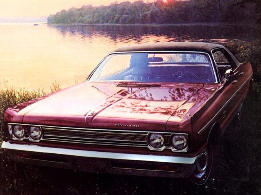  Plymouth Fury III Hardtop Sedan 1969 года  (фото 2 из 2)